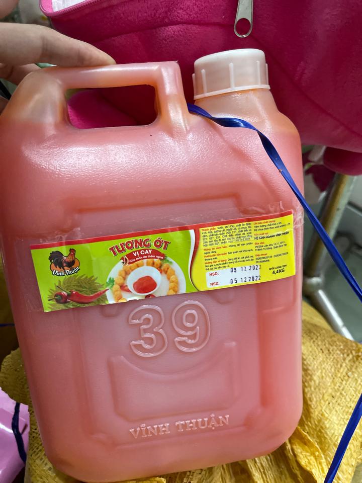 TƯƠNG ỚT-duoc-ban-tai-Tâm Cờ Đỏ