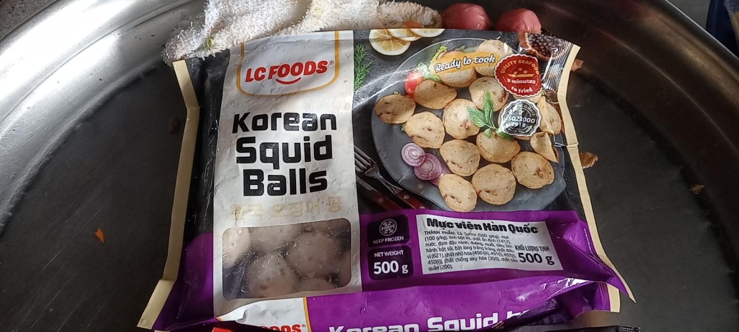 Mực viên Hàn Quốc-duoc-ban-tai-Tâm Cờ Đỏ