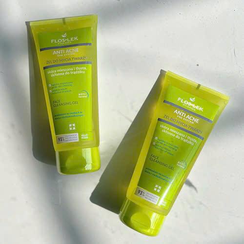 Sữa rửa mặt Floslek Antibacterial Cleansing Gel dành cho da dầu mụn, làm sạch dịu nhẹ 200ml-duoc-ban-tai-Tiệm Nhà Mịn