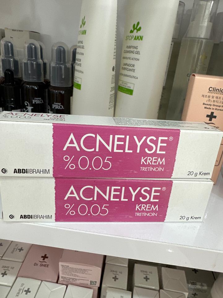 Tretinoin thổ nhĩ kì-duoc-ban-tai-Nguyễn hải yến