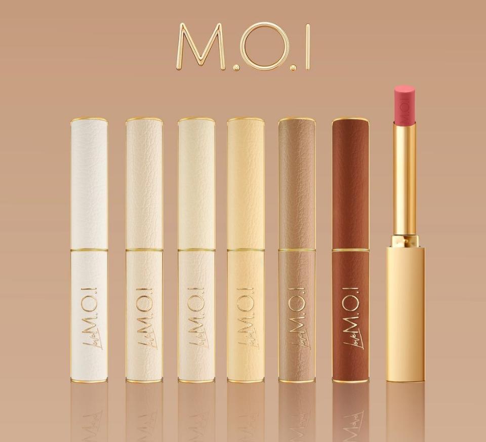 SON THỎI CAO CẤP LOVE M.O.I PHIÊN BẢN GIỚI HẠN-duoc-ban-tai-Hương Linh's Cosmetics