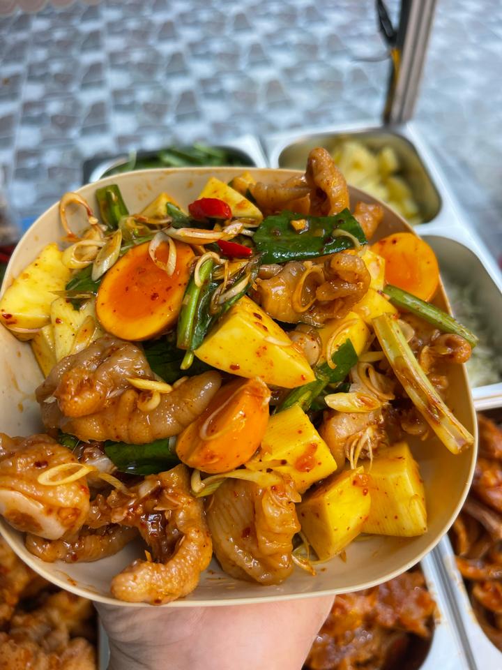 Chân gà sốt thái-duoc-ban-tai-Trà Sữa Ăn Vặt Kim Anh