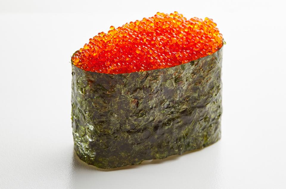 Tobiko gukan[Flying fish roe gunkan 2pcs] gukan trứng cá chuồn 2 viên-duoc-ban-tai-Furin sushi