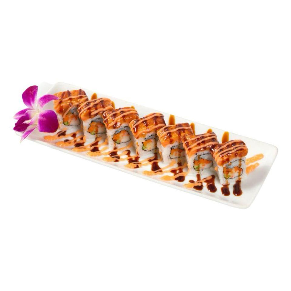 [Grilled Salmon Teriyaky roll] Sushi cá hồi nướng tái Teriyaki-duoc-ban-tai-Furin sushi