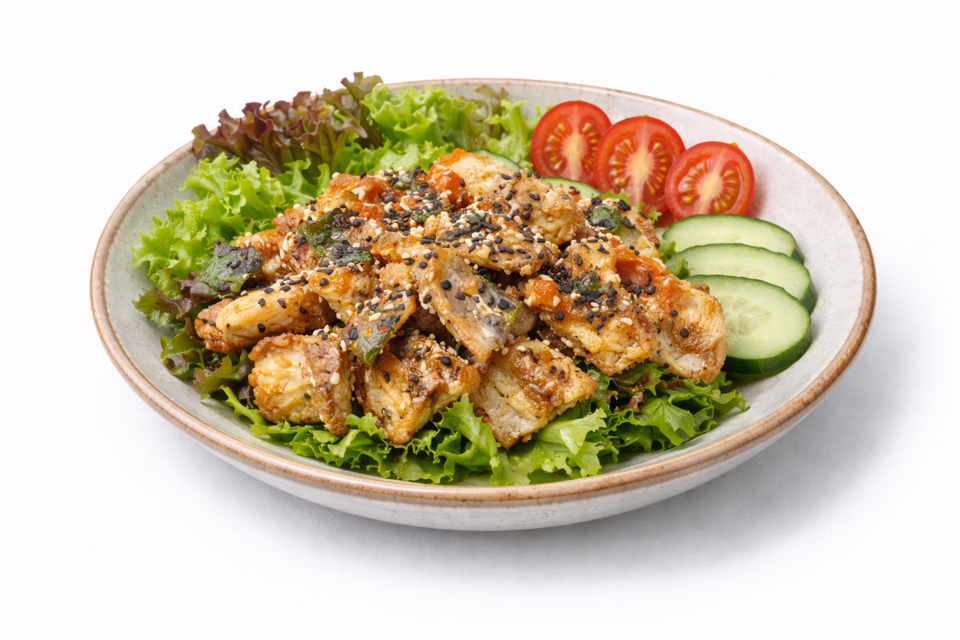 Sake kawa sarada[Salmon skin salad]Salad da cá hồi-duoc-ban-tai-Furin sushi