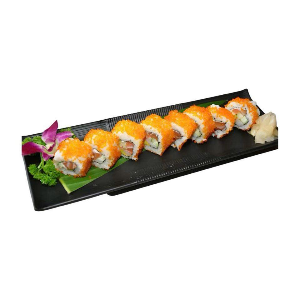 Sake ebiko uramaki[Salmon roll w shrimp egg] Sushi cuộn cá hồi lăn trứng tôm -duoc-ban-tai-Furin sushi