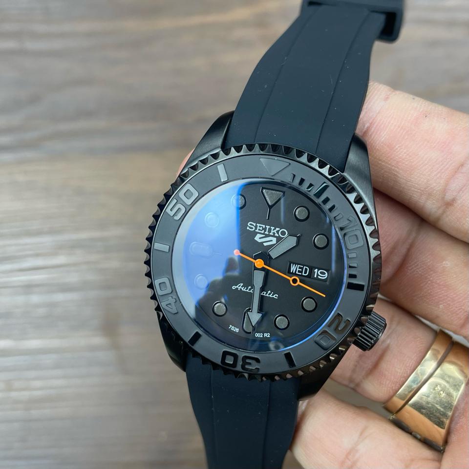 Seikomod SKX 42mm 128-duoc-ban-tai-NGUYÊN độ đồng hồ (seikomod)