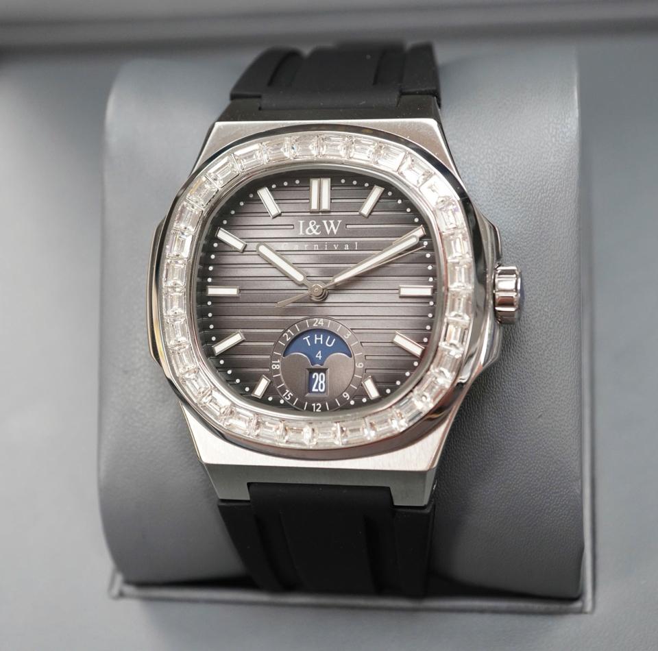 I&W Carnival IW735G mặt xám khói dây cao su-duoc-ban-tai-NGUYÊN độ đồng hồ (seikomod)