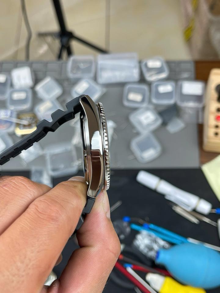 CASIO MDV-106D-42mm dây cao su-duoc-ban-tai-NGUYÊN độ đồng hồ (seikomod)