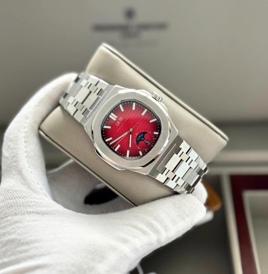 I&W Carnival IW735G đỏ-duoc-ban-tai-NGUYÊN độ đồng hồ (seikomod)