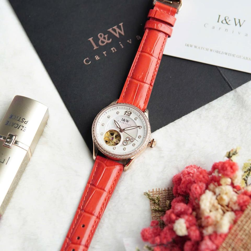 I&W Carnival IW573L 34mm nữ mặt xà cừ dây đỏ-duoc-ban-tai-NGUYÊN độ đồng hồ