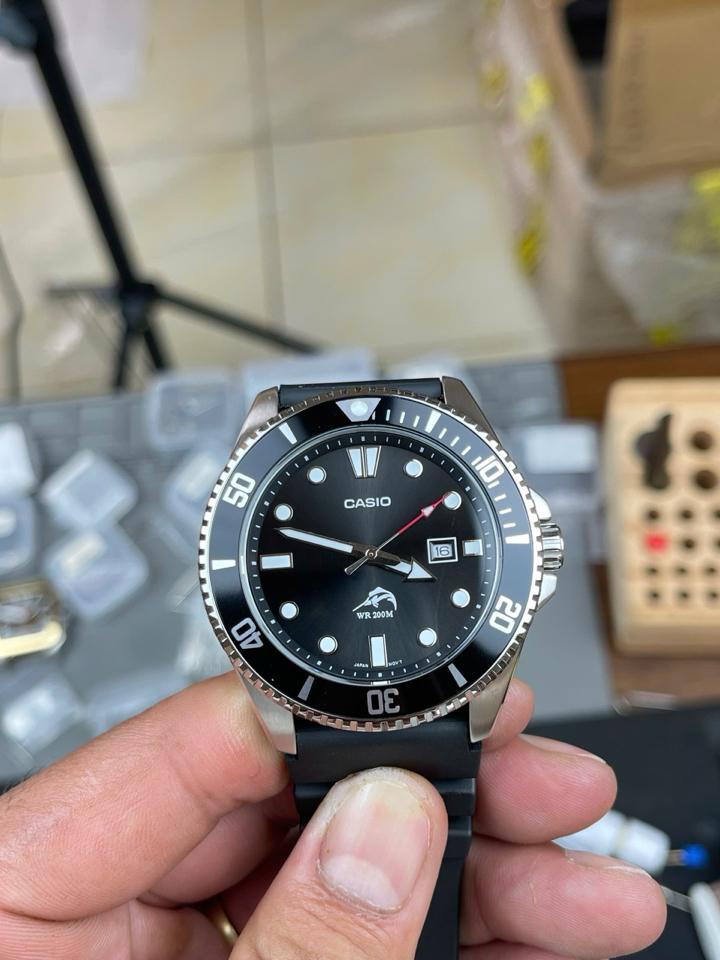 CASIO MDV-106D-42mm dây cao su-duoc-ban-tai-NGUYÊN độ đồng hồ (seikomod)