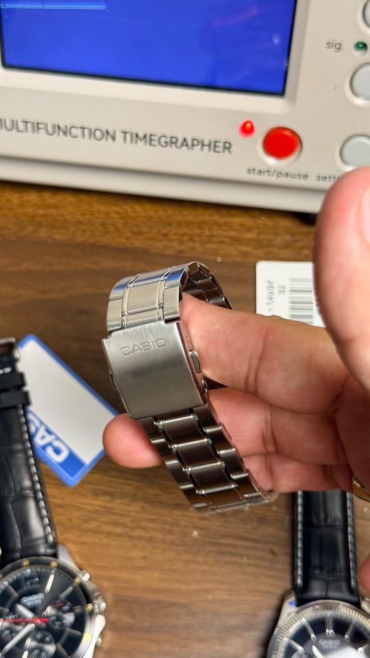 CASIO MTP-1374D-41mm mặt trắng-duoc-ban-tai-NGUYÊN độ đồng hồ (seikomod)