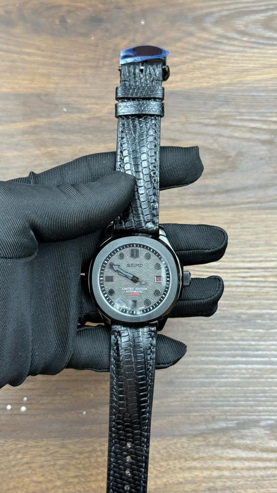 Seikomod Aquanuat 40mm sóng nhật da kì đà lịch đỏ-duoc-ban-tai-NGUYÊN độ đồng hồ (seikomod)