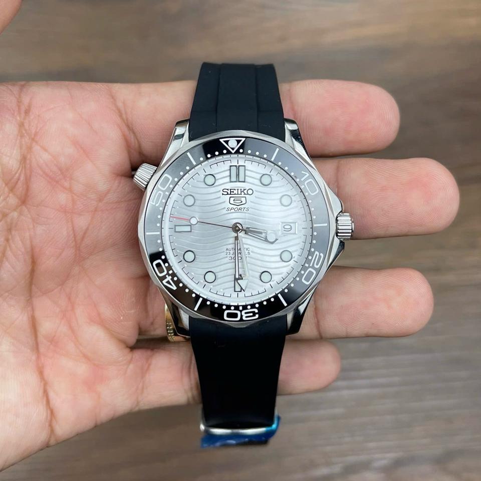 Seikomod OMG 42mm 133-duoc-ban-tai-NGUYÊN độ đồng hồ (seikomod)
