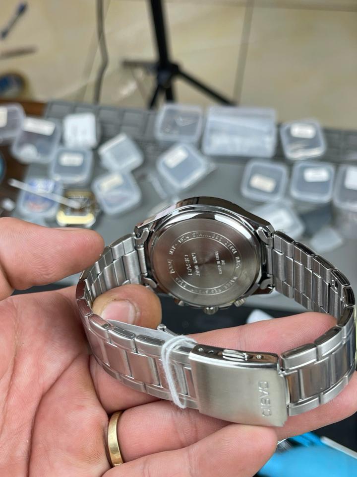 CASIO MTP-1374D-41mm mặt trắng-duoc-ban-tai-NGUYÊN độ đồng hồ (seikomod)