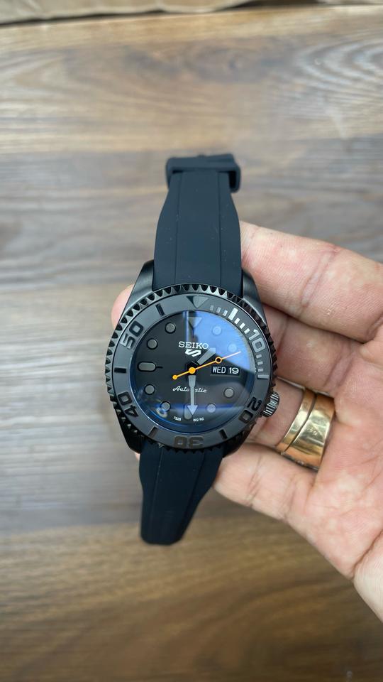 Seikomod SKX 42mm 128-duoc-ban-tai-NGUYÊN độ đồng hồ (seikomod)