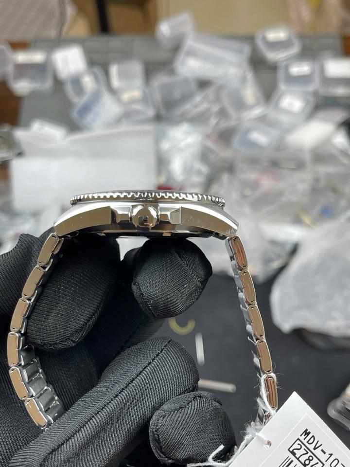 CASIO MDV-107D-1A2VDF 42mm-duoc-ban-tai-NGUYÊN độ đồng hồ (seikomod)