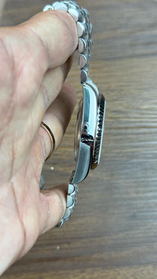 Seikomod DateJust đen la mã-duoc-ban-tai-NGUYÊN độ đồng hồ (seikomod)