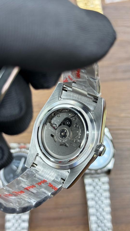 Seikomod Tiffany-duoc-ban-tai-NGUYÊN độ đồng hồ (seikomod)