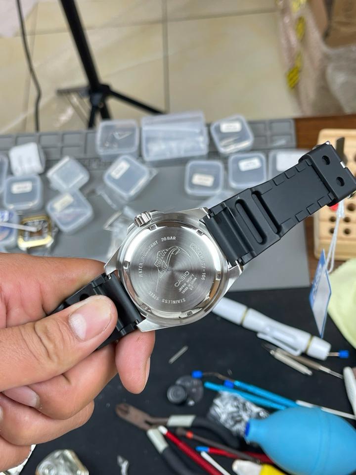 CASIO MDV-106D-42mm dây cao su-duoc-ban-tai-NGUYÊN độ đồng hồ (seikomod)