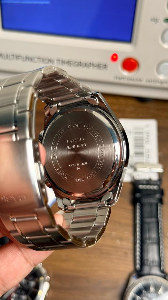 CASIO MTP-1374D-41mm mặt trắng-duoc-ban-tai-NGUYÊN độ đồng hồ (seikomod)