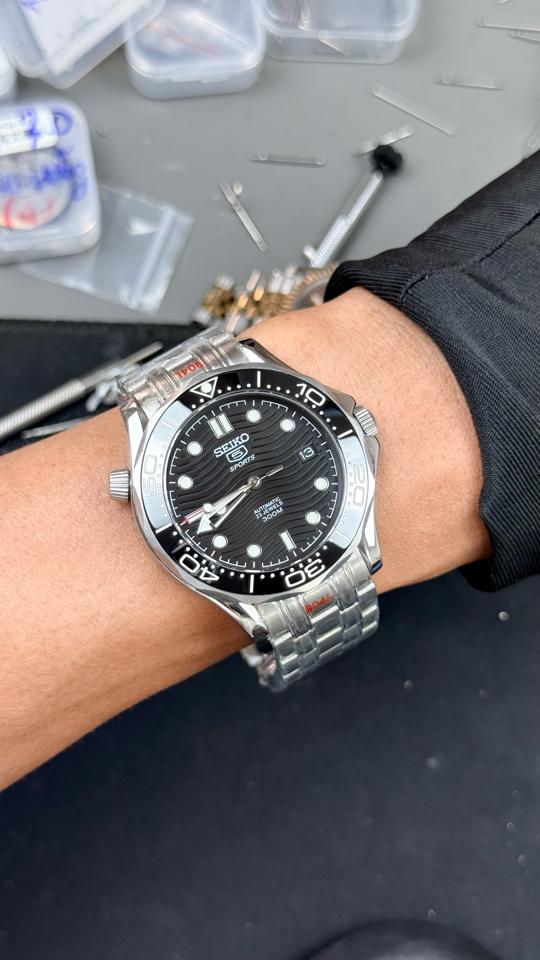 Seikomod Omg 42mm mặt đen-duoc-ban-tai-NGUYÊN độ đồng hồ (seikomod)