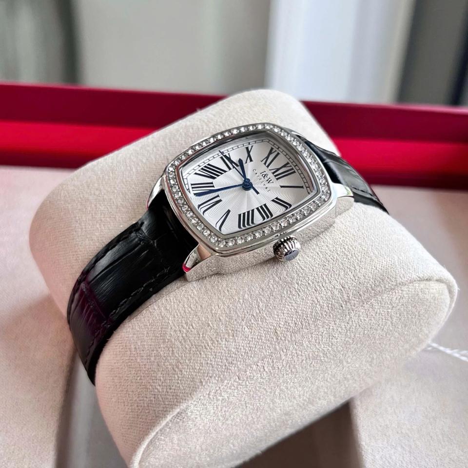I&W Carnival 637L của nữ-duoc-ban-tai-NGUYÊN độ đồng hồ (seikomod)