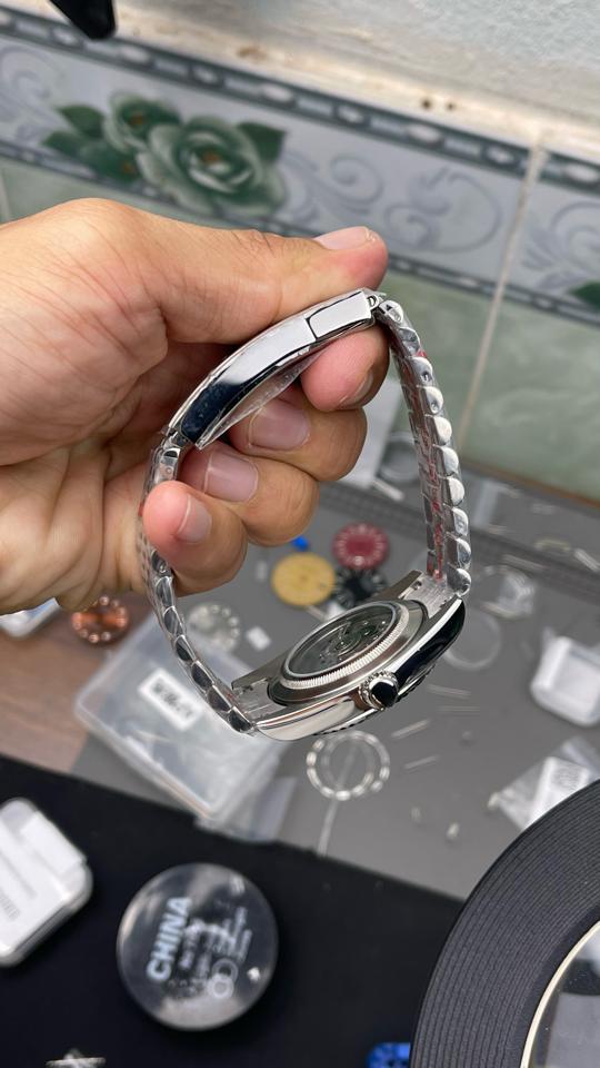 Seikomod Dayjust 40mm (đen-dạ quang)-duoc-ban-tai-NGUYÊN độ đồng hồ (seikomod)