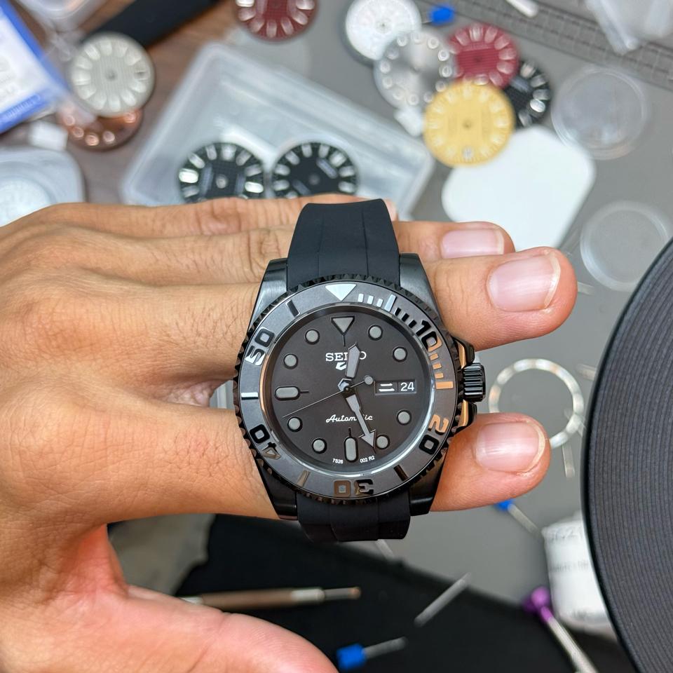 Seikomod Phantom Sub 41mm -duoc-ban-tai-NGUYÊN độ đồng hồ (seikomod)