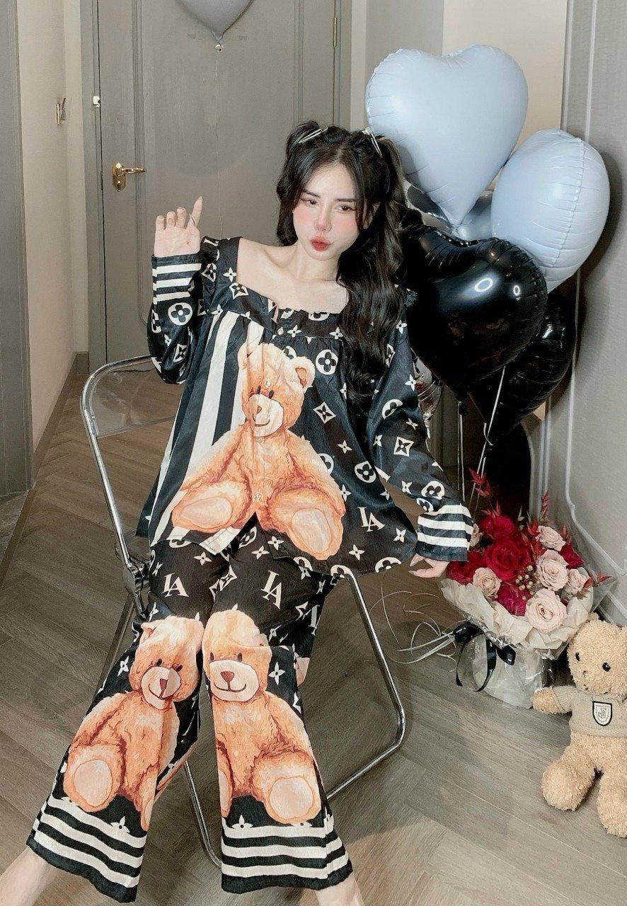 Set pijama lụa xước tiểu thư họa tiết-duoc-ban-tai-Ty Đồ Bộ Bigsize