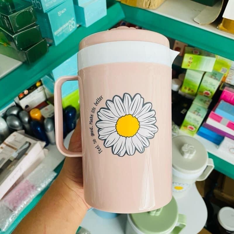 Ca nước đá giữ nhiệt 820ml hình hoa cúc -duoc-ban-tai-BT Mart - Siêu thị dành cho Người bận rộn