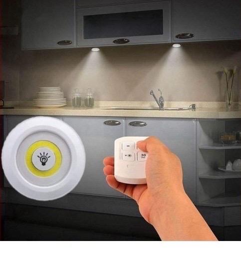 Combo 3 đèn led dán tường điều khiển từ xa/hẹn giờ tắt-duoc-ban-tai-BT Mart - Siêu thị dành cho Người bận rộn