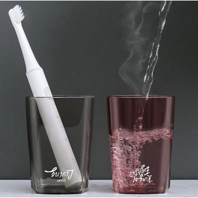 Giá treo bàn chải đánh răng kèm 4 cốc và nặn kem-duoc-ban-tai-BT Mart - Siêu thị dành cho Người bận rộn