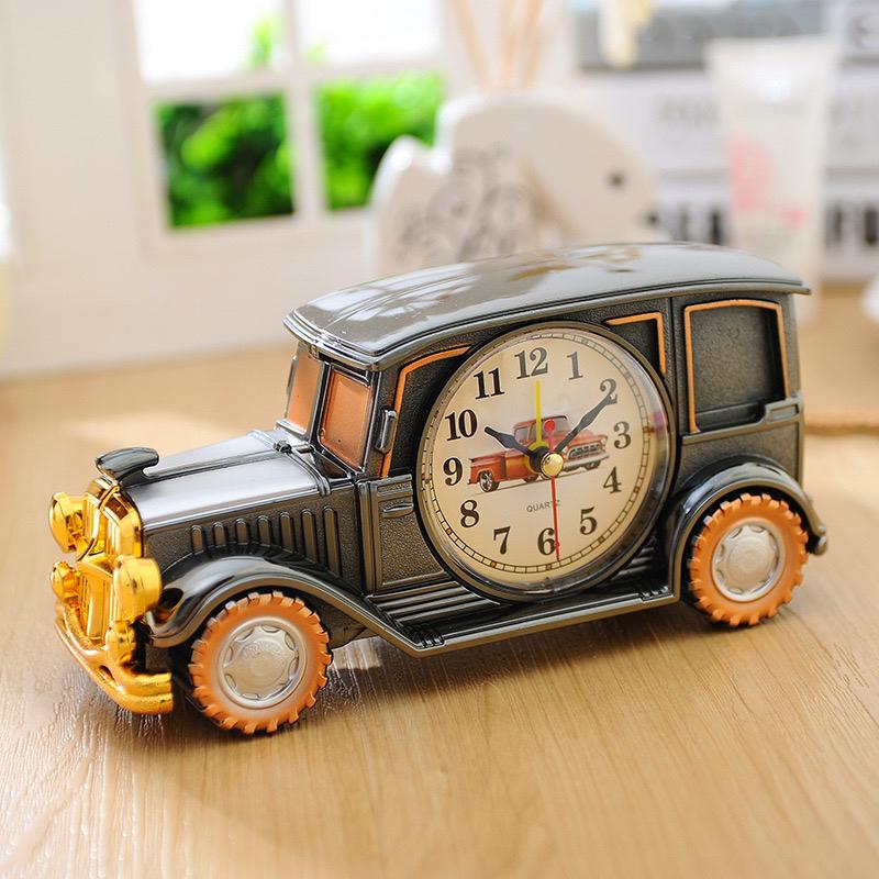 Đồng hồ để bàn hình xe jeep cổ điển-duoc-ban-tai-BT Mart - Siêu thị dành cho Người bận rộn