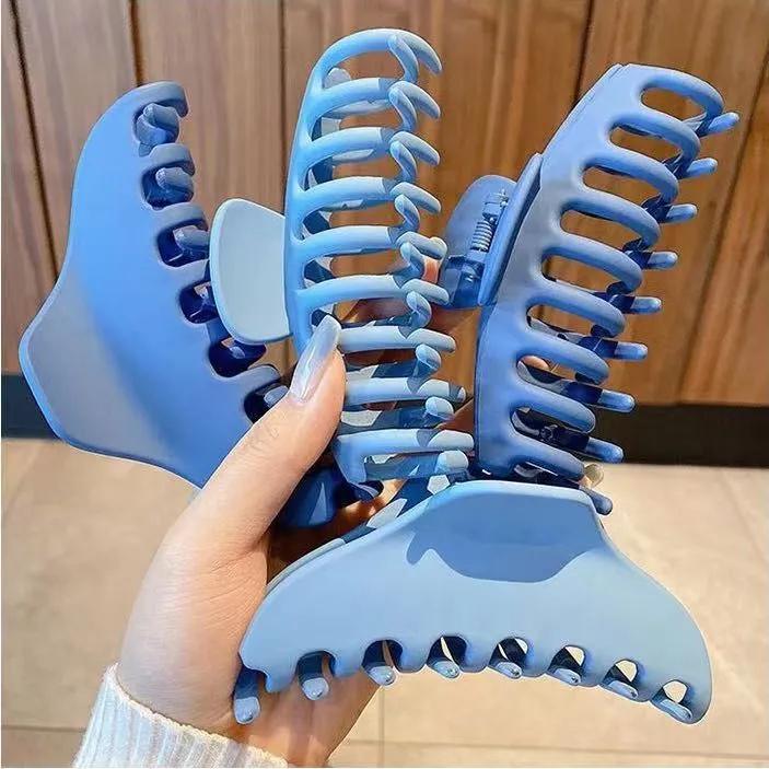 Set 8 kẹp tóc càng cua -duoc-ban-tai-BT Mart - Siêu thị dành cho Người bận rộn
