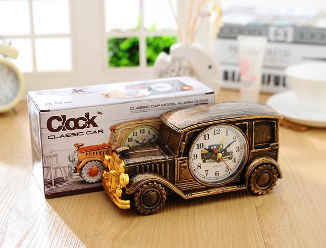 Đồng hồ để bàn hình xe jeep cổ điển-duoc-ban-tai-BT Mart - Siêu thị dành cho Người bận rộn