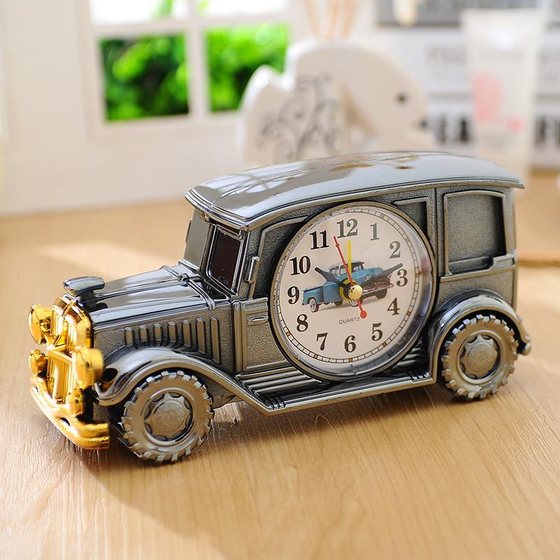 Đồng hồ để bàn hình xe jeep cổ điển-duoc-ban-tai-BT Mart - Siêu thị dành cho Người bận rộn