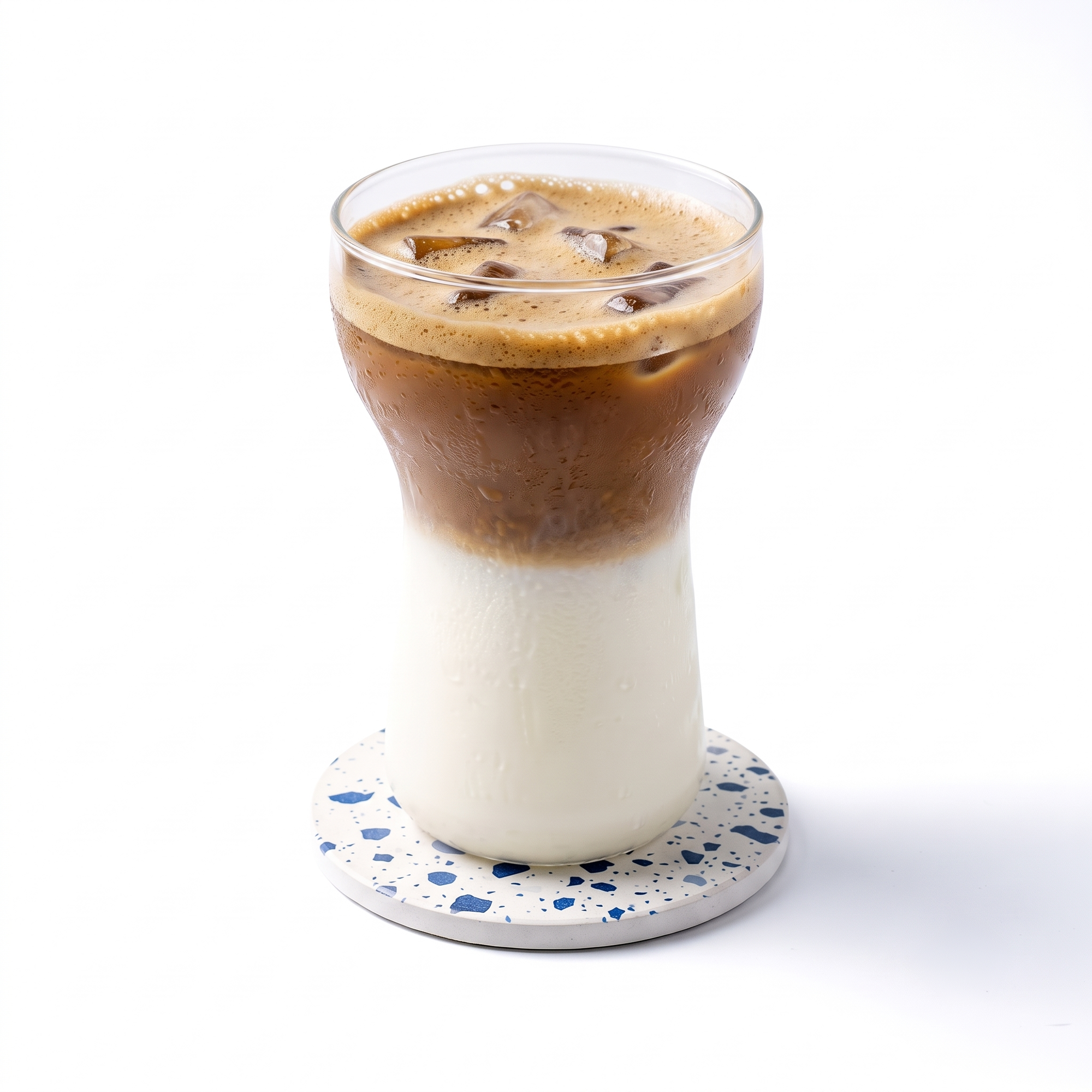 Hojicha Latte-duoc-ban-tai-Sweet Dango