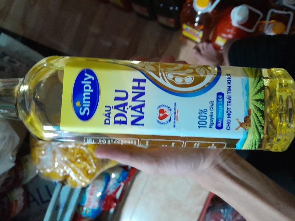 Dầu ăn Simply Đậu Nành chai 1l-duoc-ban-tai-TẠP HÓA HÀO KIỆT