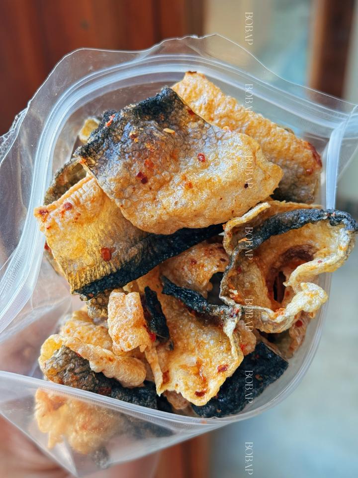 Da Cá Mắm Tỏi Ớt-duoc-ban-tai-BoBap