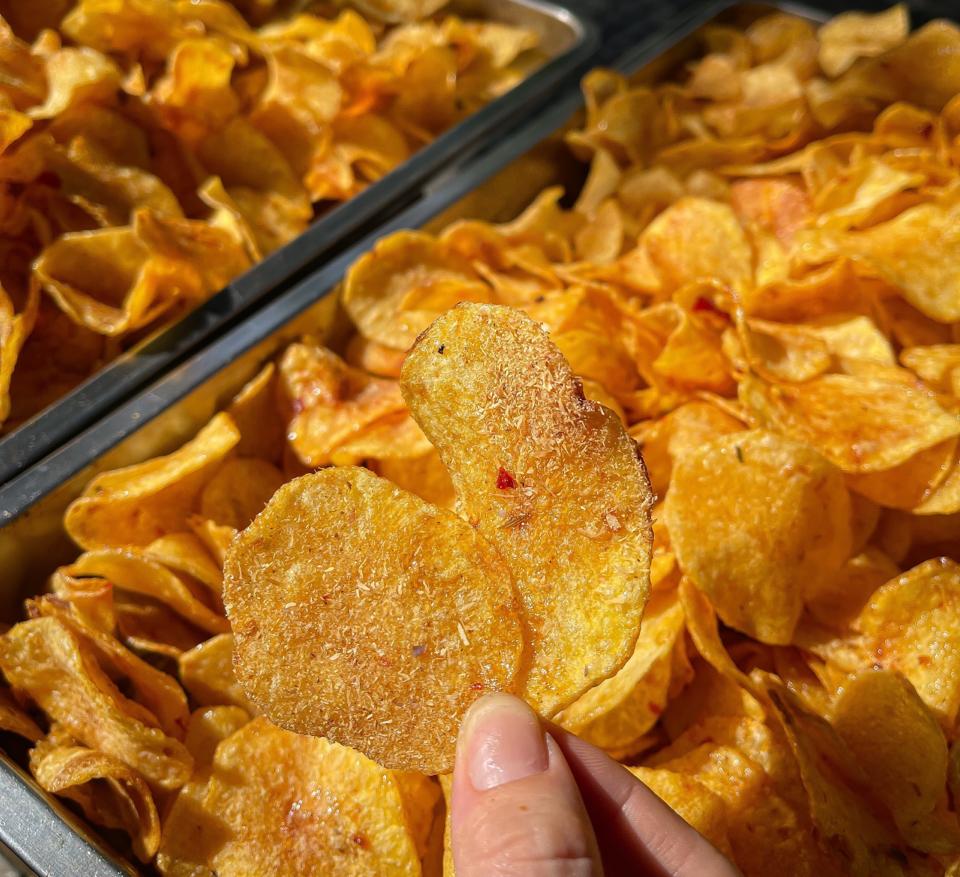 Chips Khoai Tây Vị Bbq Takoyaki-duoc-ban-tai-BoBap