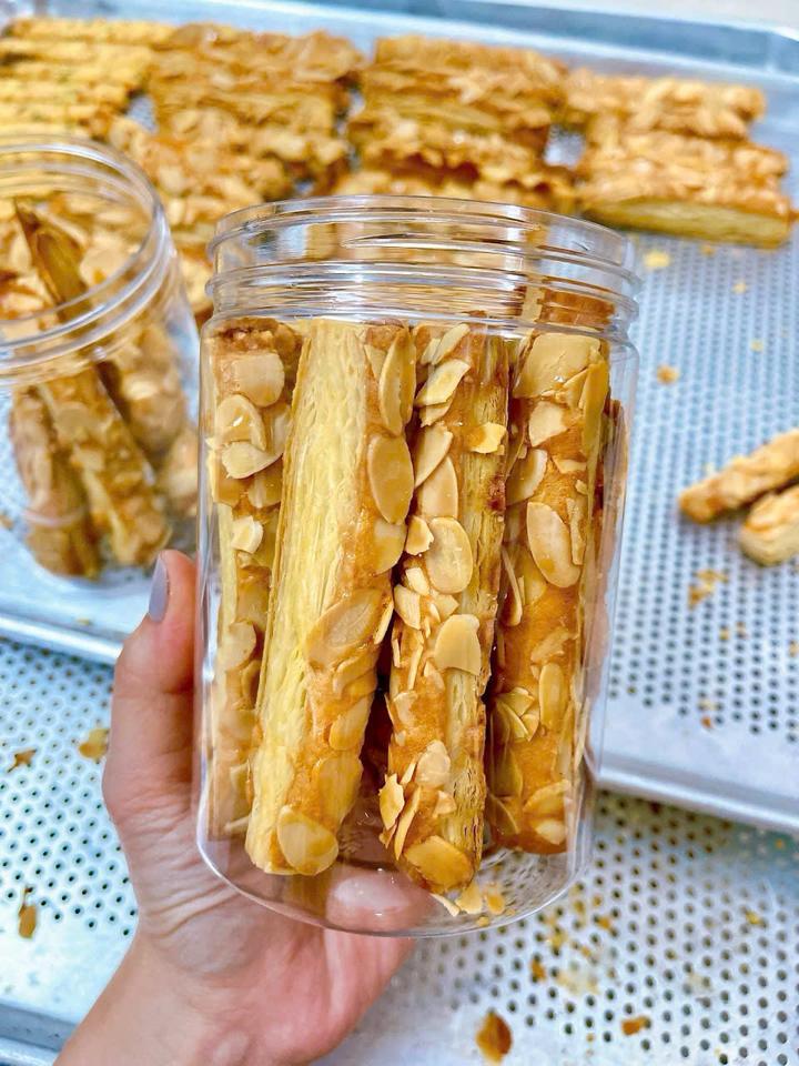 Almond Puff Pastry [Hạnh Nhân Ngàn Lớp]-duoc-ban-tai-BoBap