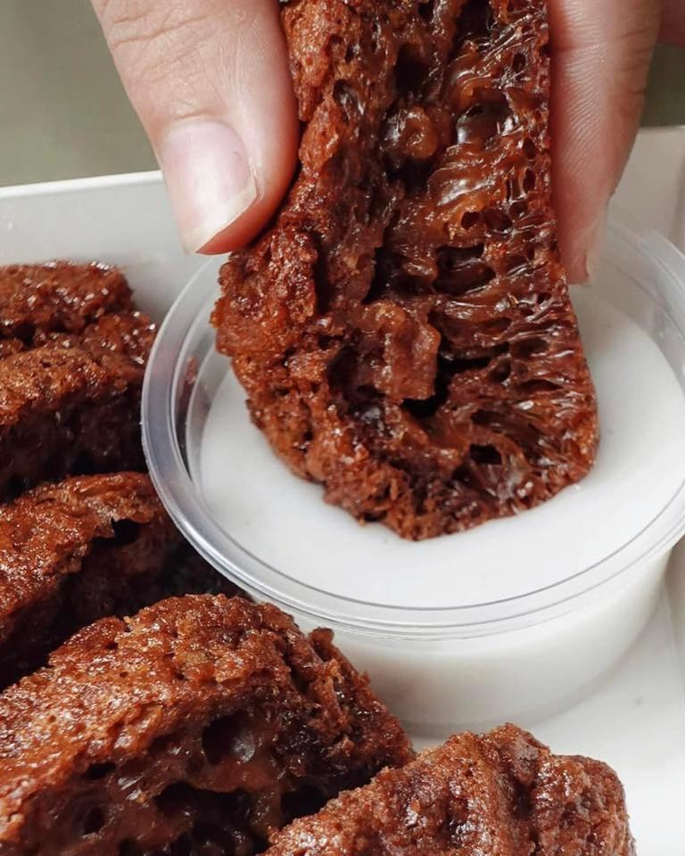 Bánh Bò Thốt Nốt Nướng-duoc-ban-tai-BoBap