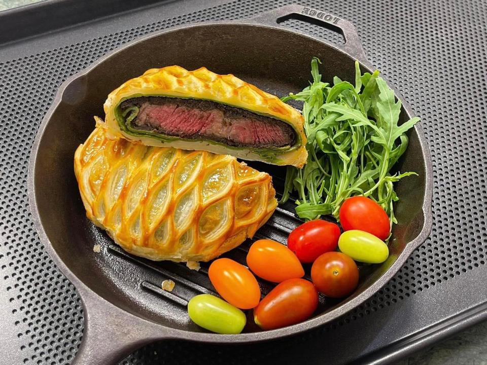 Beef Wellington -duoc-ban-tai-BoBap