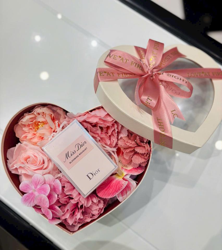 Miss Dior Blooming Bouquet full 100ml-duoc-ban-tai-Mon Perfume 1987 - Tiệm nước hoa