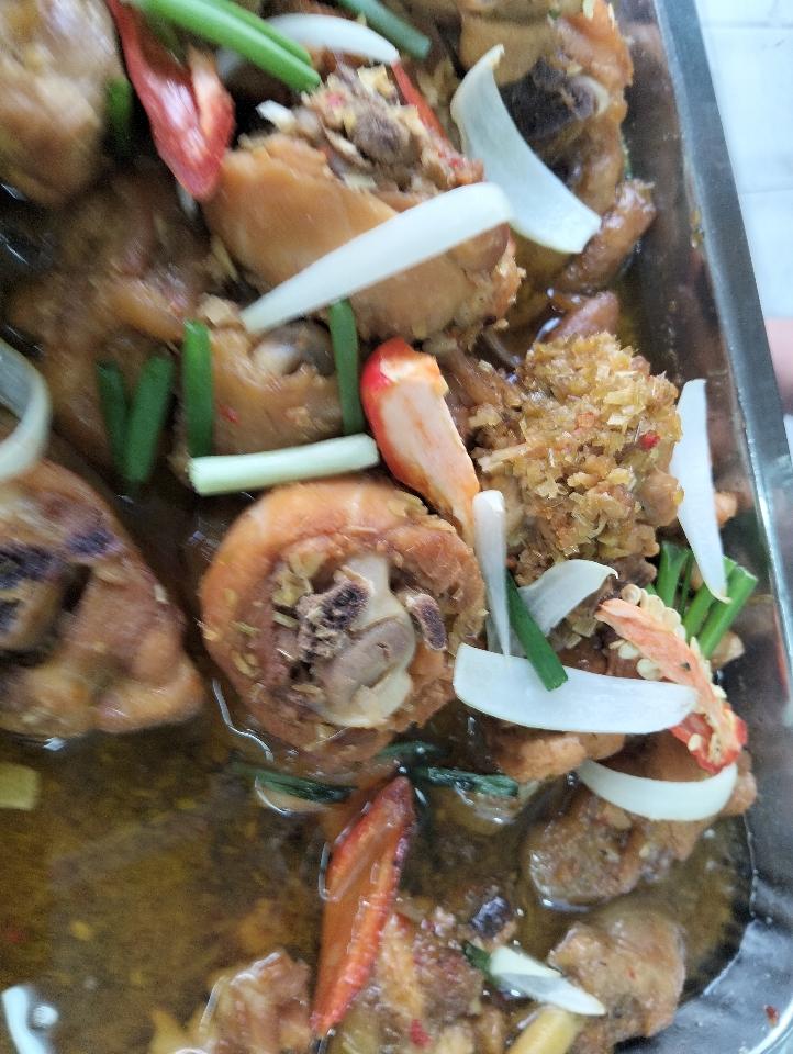 Thêm gà xào -duoc-ban-tai-CƠM TẤM LỘC VŨNG TÀU