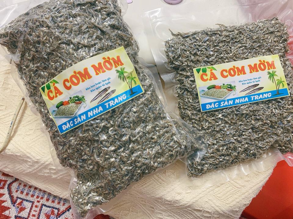Cá cơm mờm-duoc-ban-tai-Cửa Tiệm Tạp Hoá SunKitchen