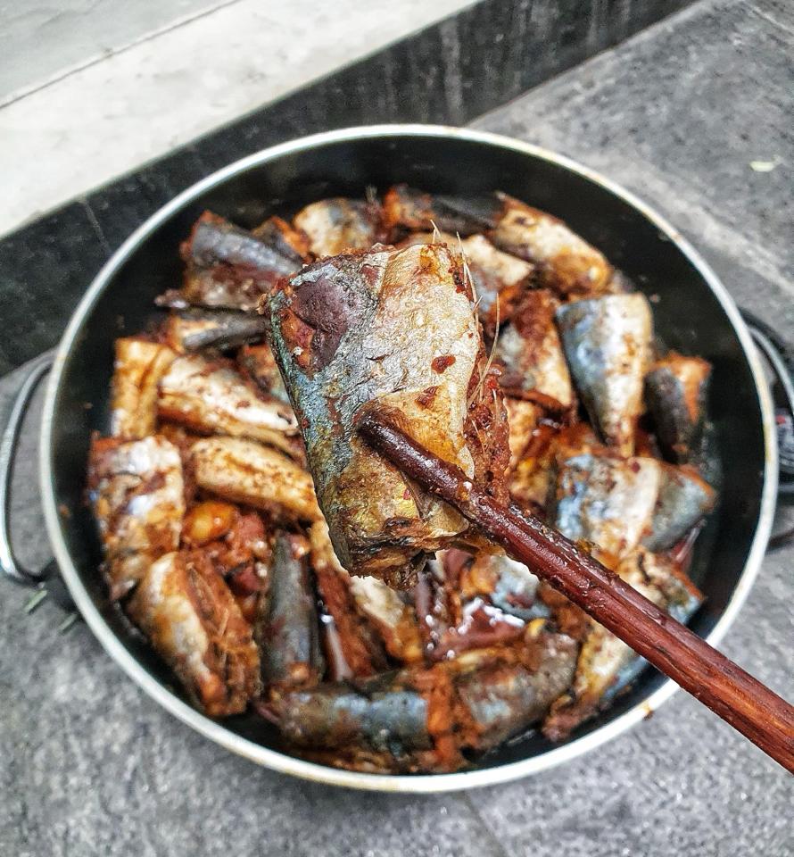 Cá nục 1 nắng -duoc-ban-tai-Cửa Tiệm Tạp Hoá SunKitchen