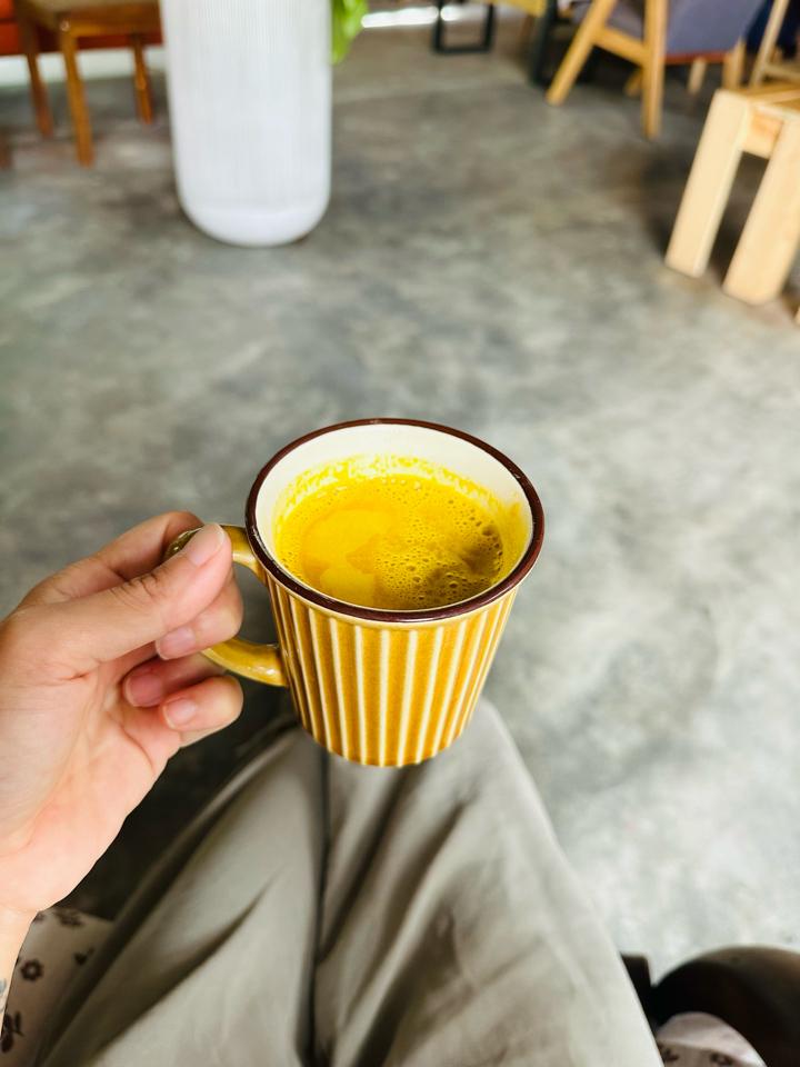 Hot Turmeric Cacao-duoc-ban-tai-SPANDA VEGAN & CAFE
